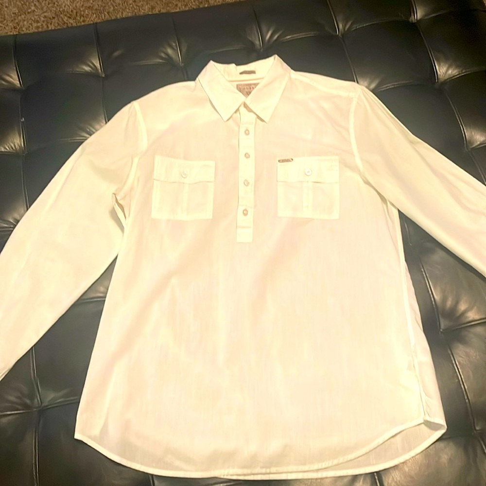 Mens Guess white Henley Shirt 
Size L Regular Fit